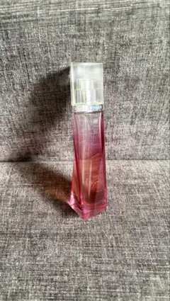 GIVENCHY Very Irresistible EDT 30mlのサムネイル