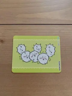 ちいかわ　MARUMIYA ステッカー　シール　くしゃみ