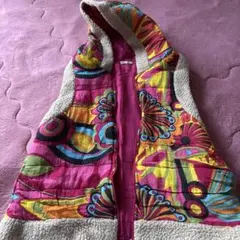 カラフル花柄フード付きダウンベスト