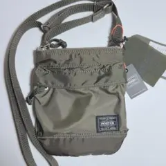 新品✨　ポーター フォース ショルダーバック 小物入れ オリーブ　ナイロンのサムネイル