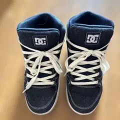 Item thumbnail for item f9c43545-7178-4a5c-8cbe-d625b9e1d42a