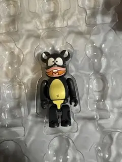 BE@RBRICK ベアブリック バカボンのパパ 100% - メルカリ