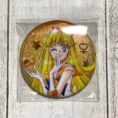 セーラームーン　ローソン　オーロララメ缶バッジA 笑顔　ヴィーナス