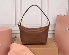 MIU MIU ショルダーバッグ ブラウン