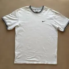 NIKE Tシャツ ホワイト 刺繍ロゴ リンガーネック