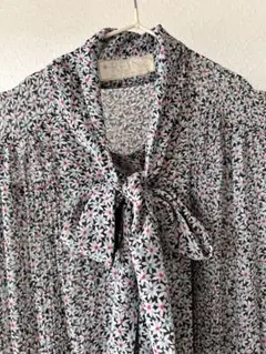 ビンテージ♡ワンピース♡花柄リボン付き　9号　長袖ブラウス　レトロ調