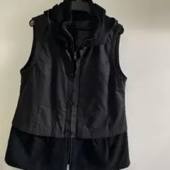 ブラック フード付き ベスト