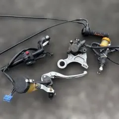 CBR1000rr SC59 TSRフルエキマフラー ショート加工済み - メルカリ