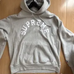 t*o様 supreme satin applique シュプリームパーカーグレ - メルカリ