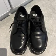 Dr. Martens ブラック レースアップシューズ