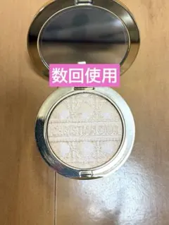 Dior ディオール　フォーエヴァーグロウルミナイザー 001 ホリデー