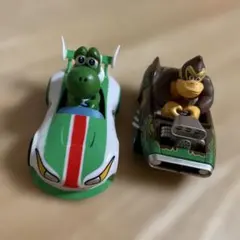 マリオカートフィギュア　ミニカー　ドンキー&ヨッシー　2体セット