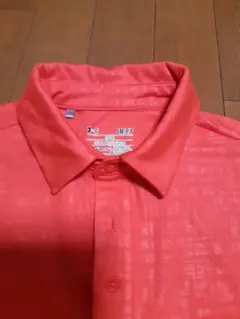 ゴルフポロシャツ　アンダーアーマー