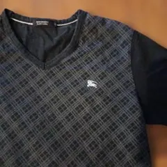 BURBERRY BLACK LABEL VネックTシャツ Mサイズ