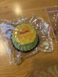 MoMo モモ　抹茶プリン　スクイーズ