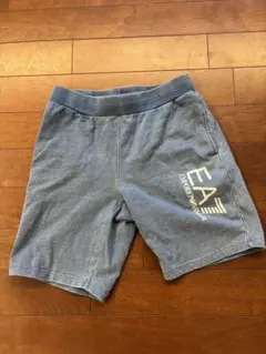 EA7 Emporio Armani ブルーショートパンツのサムネイル