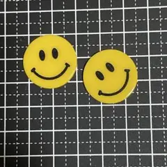 昭和レトロ ラブピース スマイル 缶バッジ 初代のニコちゃんスマイル