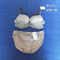 Item thumbnail for item effbeb1d-9541-44aa-8106-99af27b7b0c9