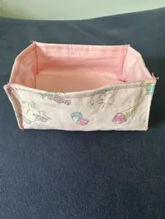 ユニコーン柄のピンク小物入れ　ハンドメイド一点物