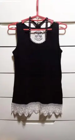 TipTop★肩紐ビーズ刺繍タンクトップ★裾レース★Fフリーサイズのサムネイル