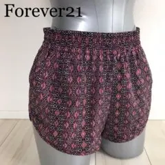 Forever21 ネイティブ柄 ショートパンツ
