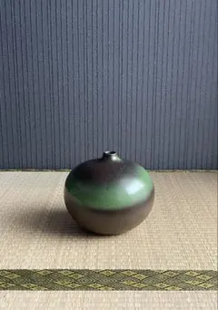 Item thumbnail for item d85c05f3-9010-446f-bf65-8527dee41155