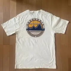 patagonia XS Tシャツ バックプリント