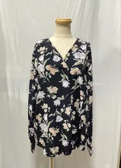 【引越し値下げ】DHOLIC 水彩フラワープリントブラウス