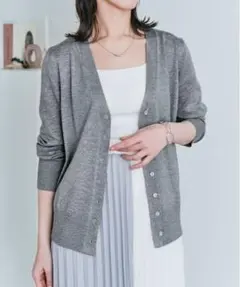 タグ付き　Vネック ニット カーディガン