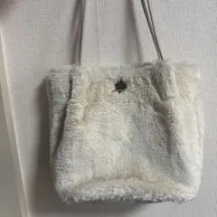 レディース　ホワイトファートートバッグ