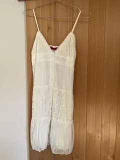 レース付きアイボリーキャミワンピース