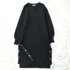 UND3.アンスリード サイドボタン ニットワンピース オープンショルダー 36