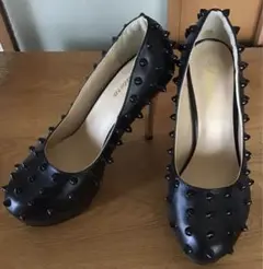 DaTuRa 黒色　ハイヒール　ピンヒールのサムネイル