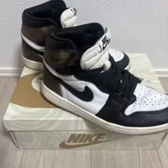 NIKE Air Jordan 1 High OG ラテ