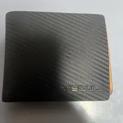 VISOUL 二つ折り財布 カーボン調