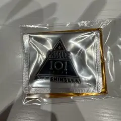 新世界　ラッキードロー　ピンバッジ