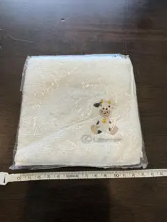 新品未使用！レクサスオリジナル タオルハンカチ　千支（丑）テディベアのサムネイル