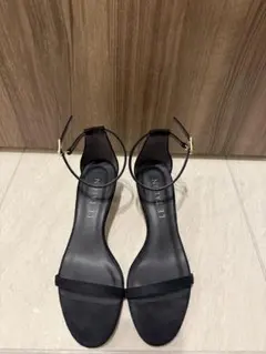 【値下げ】LE TALON ブラック ストラップサンダル 25cm