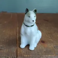 ボーンチャイナ Japan 陶器　置物　ミニチュア　犬　16匹セット 鏡ケース付 Annfan アンファン ボーンチャイナ ミニチュア 陶器 置物 犬①2.5cm