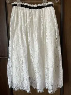 【値下げ中！】 earth music&ecology レーススカート