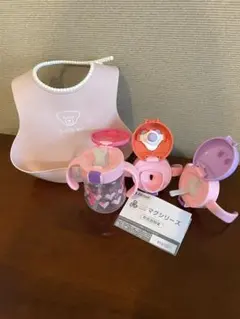 ベビー用食器セット ピンク　ベビービョルン　スタイ　リッチェル マグセット