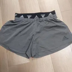 adidas グレー 150