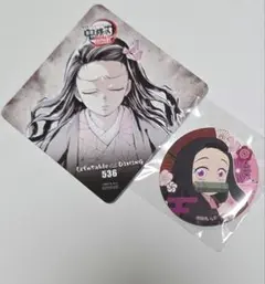 鬼滅の刃　竈門禰豆子　コースター　缶バッチ