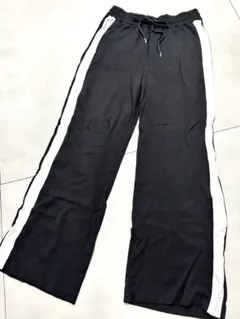 GU サイドライン ワイドパンツ ブラック Lサイズ