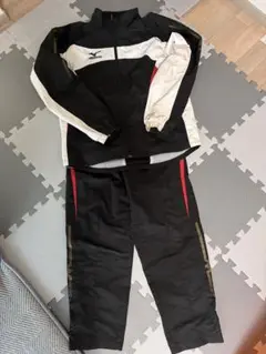 ミズノ　ウインドブレーカー上下セット