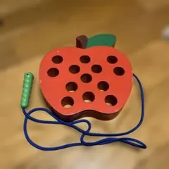 木製リンゴ型知育玩具