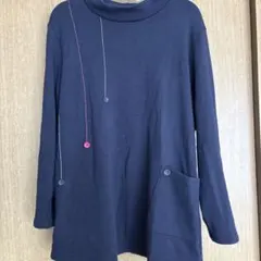 ネイビー 長袖 トップス ボタン装飾　裏起毛