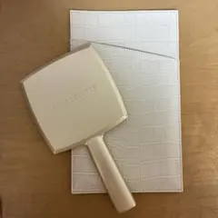 コスメデコルテ 型押しケースつきミラーノベルティ