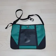 最終価格お値下げ❌➡️ノースフェイス×ショルダーバッグ×グリーン×ロゴ黒のサムネイル