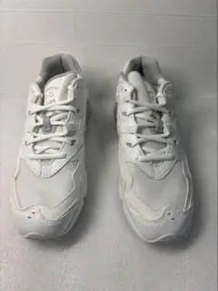 新品未使用 New Balance 850 ホワイト スニーカー　ニューバランス